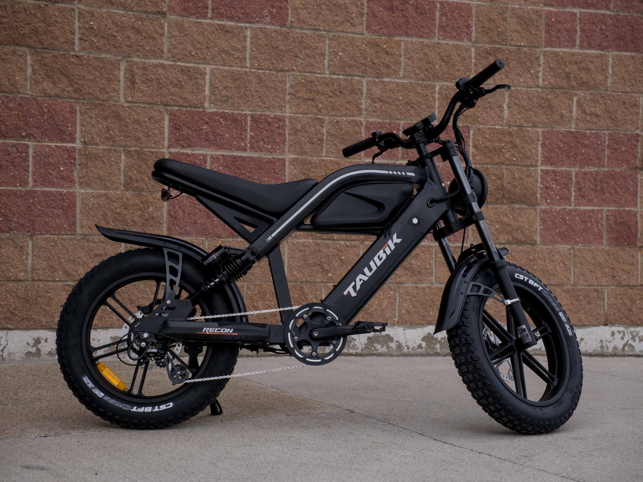 recon electric bicycle Tour S - Vélo électrique à cadre ouvert et gros pneus front pocket Leather Backpacks Unicorn Mini Color & Sound:Tequila Sunrise / Perch Sound